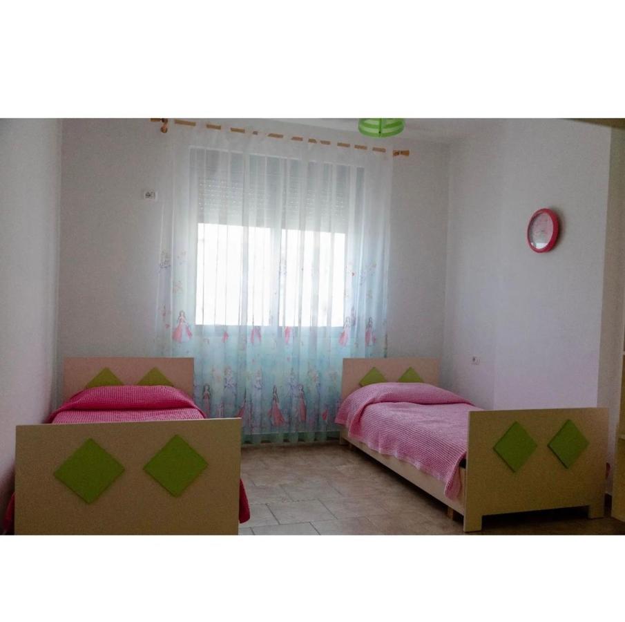 Agaraj Apartament Apartment Орикум Екстериор снимка